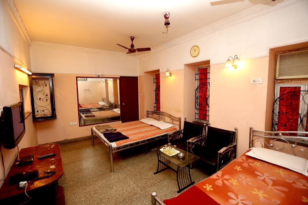 Central Guest House Kolkata Exterior photo